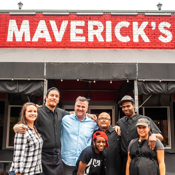 7/12/2018 tarihinde Maverick&#39;s Smokehouse &amp; Taproomziyaretçi tarafından Maverick&#39;s Smokehouse &amp; Taproom'de çekilen fotoğraf