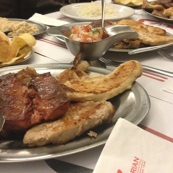 7/27/2013 tarihinde Guilherme M.ziyaretçi tarafından Rian Restaurante'de çekilen fotoğraf