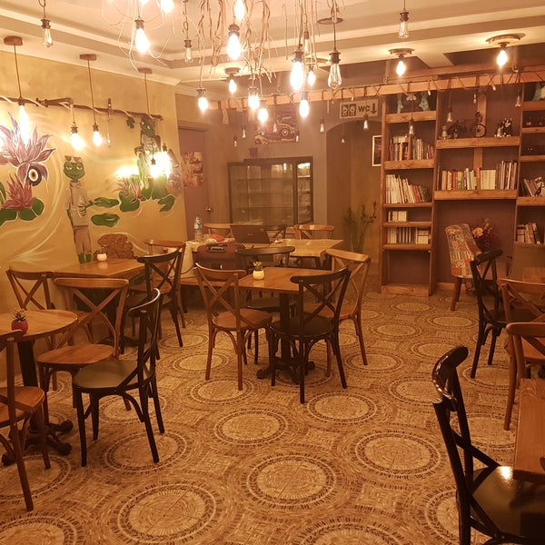 8/13/2018 tarihinde Emir S.ziyaretçi tarafından Ayaküstü Kahve'de çekilen fotoğraf