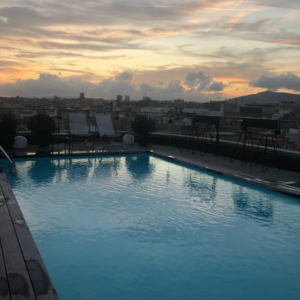 Foto diambil di La Isabela (Hotel 1898) oleh Antany M. pada 10/19/2019