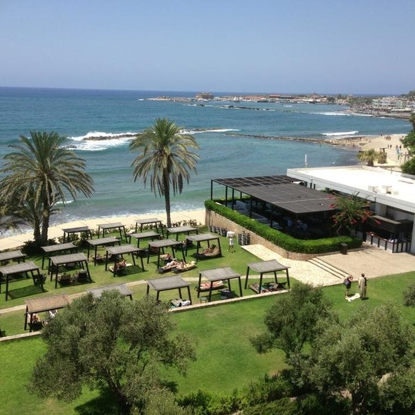 7/2/2013 tarihinde Ellen H.ziyaretçi tarafından Almyra Hotel'de çekilen fotoğraf