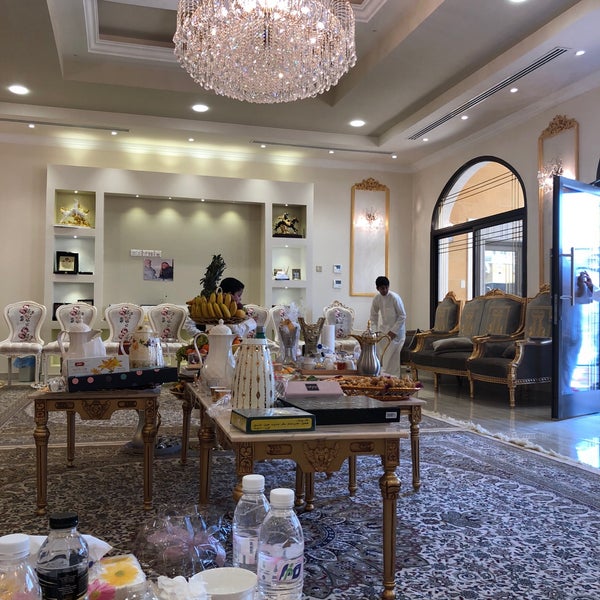 Photo taken at Cakes &amp; More by Mohammed2 on 8/22/2018