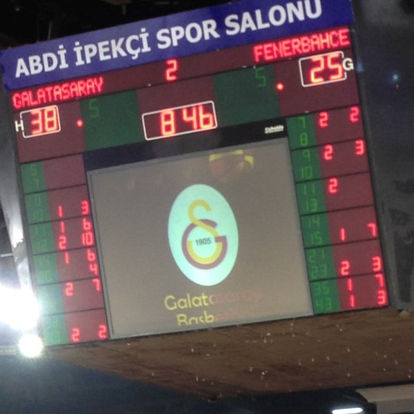 Das Foto wurde bei Abdi İpekçi Arena von Say K. am 5/2/2013 aufgenommen