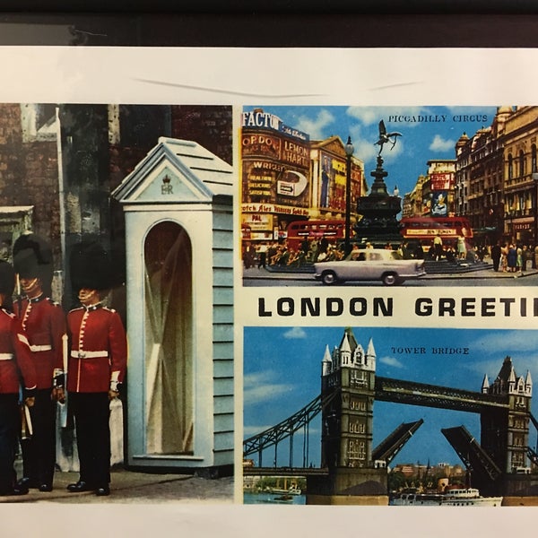 Greetings from london. Greeting from london. Добро пожаловать в лондон буклет. Postcard design. Велком открытка.