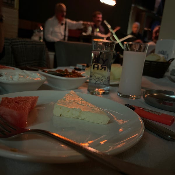 Foto scattata a Bahçeli Cafe &amp; Restaurant Avcılar da Channelcoco il 10/7/2021
