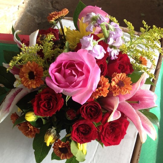 Rosewood Flowers - Flower Store