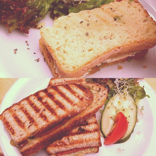 8/21/2015에 Maxxxine M.님이 Organic Deli Cafe, Restaurant &amp; Wholefoods Store에서 찍은 사진
