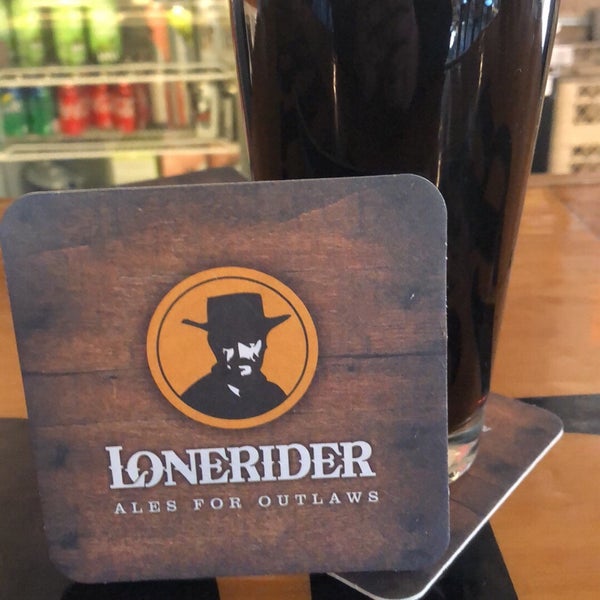 2/1/2019 tarihinde Richard W.ziyaretçi tarafından Lonerider Brewing Company'de çekilen fotoğraf