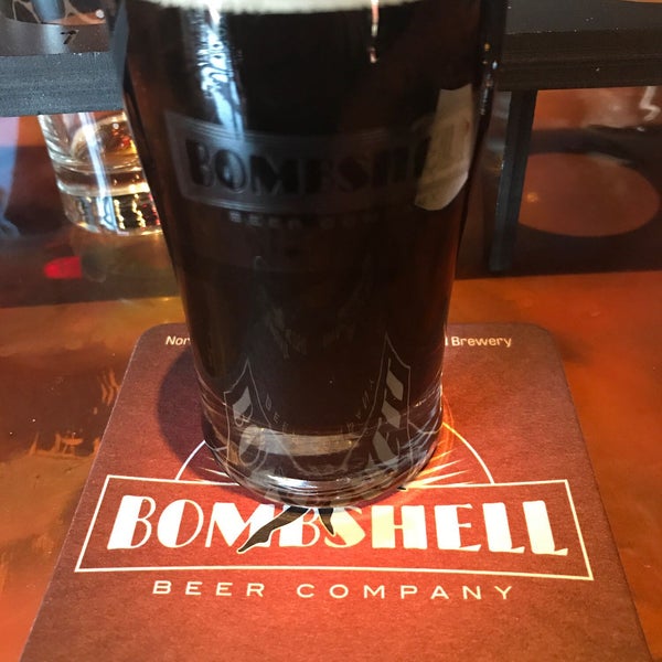 Снимок сделан в Bombshell Beer Company пользователем Richard W. 2/3/2018