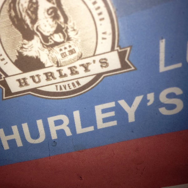 รูปภาพถ่ายที่ Hurley&#39;s Tavern โดย Richard W. เมื่อ 2/3/2015