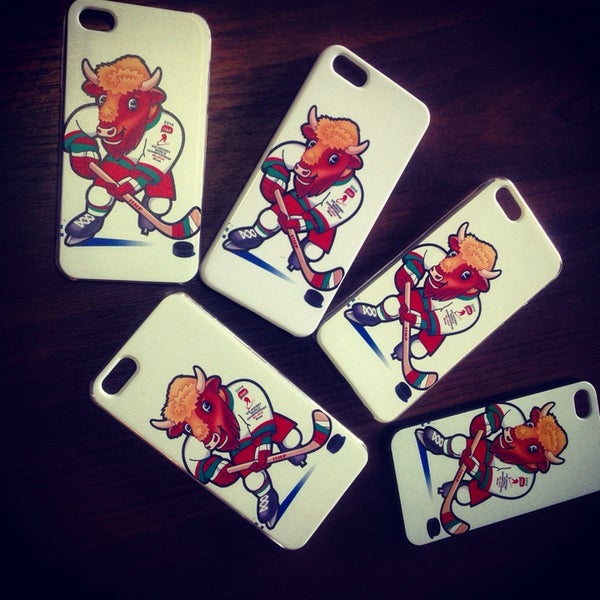 Cell phone cases, chargers, screen guards, cables, IIHF 2014 logos, Belarus, Minsk souvenir cases! Hurry, limited supply!