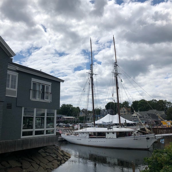 Dock square coffee house coffee shop in kennebunkport