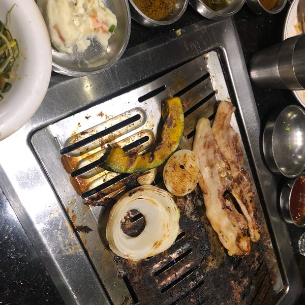 Photo prise au Hoban Korean BBQ par Moon B. le12/8/2018