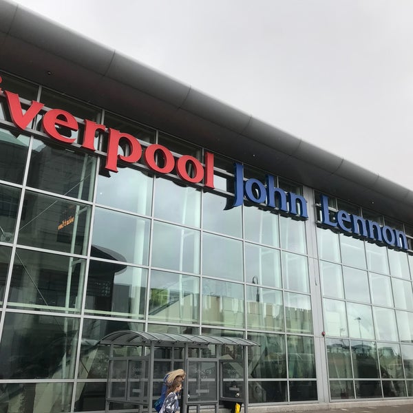 Foto tirada no(a) Liverpool John Lennon Airport (LPL) por Lyn C. em 9/26/2019