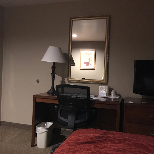 Photos At Comfort Inn Suites Sequoia Kings Canyon 9 Tips From