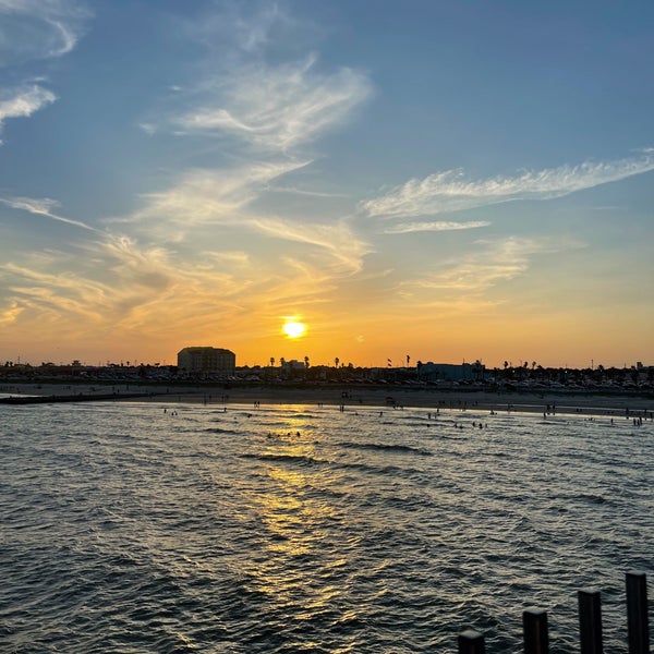 Foto tirada no(a) Galveston Island Historic Pleasure Pier por AS em 7/31/2023