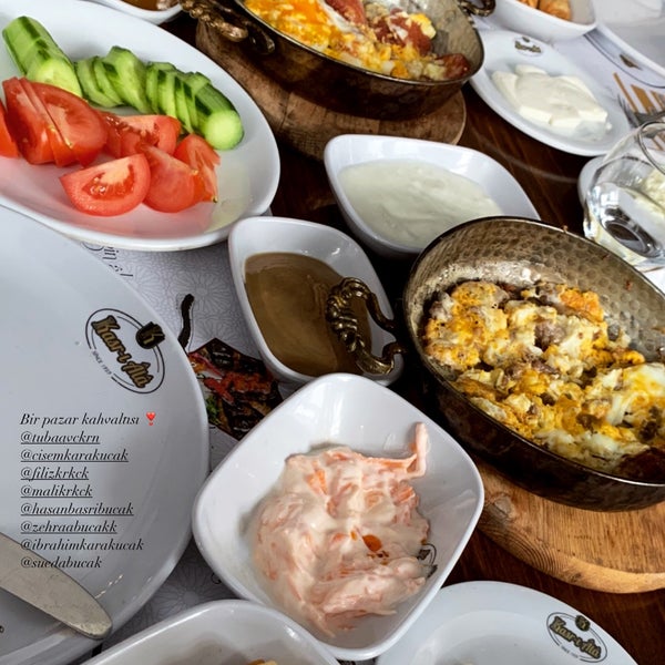 Foto diambil di Kasr-ı Ala Restaurant oleh Zehra K. pada 1/2/2022