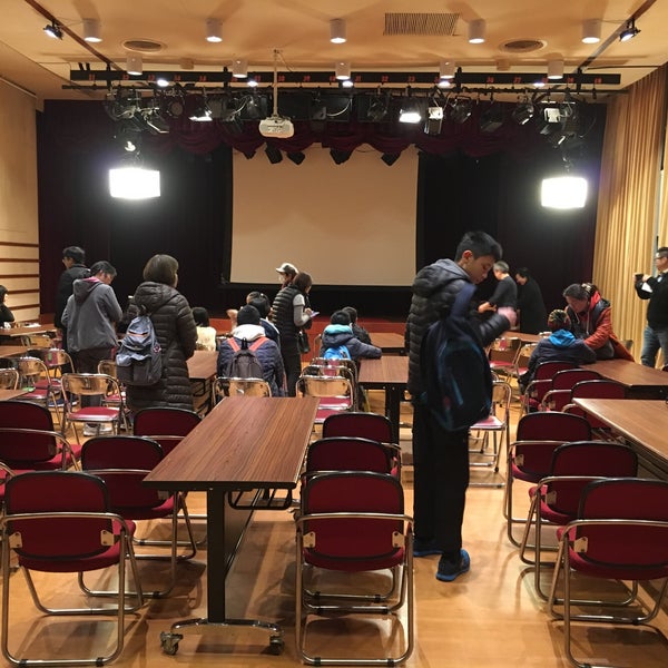 新傳媒學院new Media Campus 松江路375號12樓
