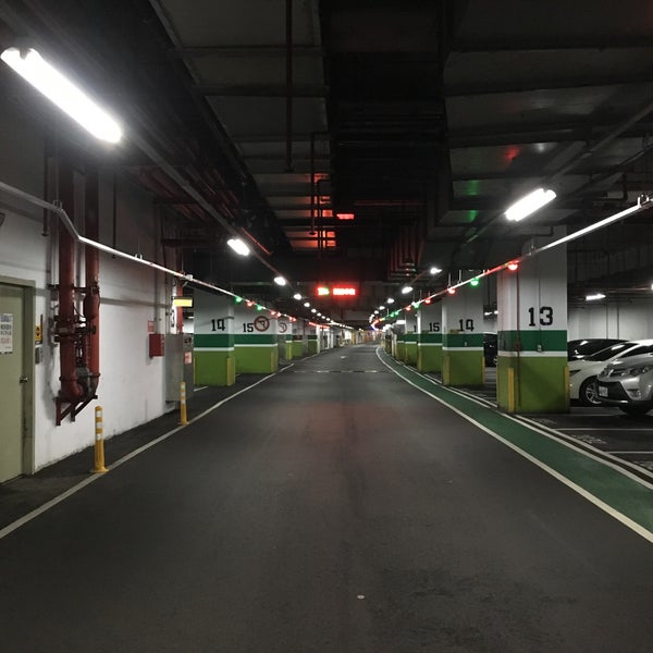 市民大道停車場 塔城段 Datong Qu 9 Visitors
