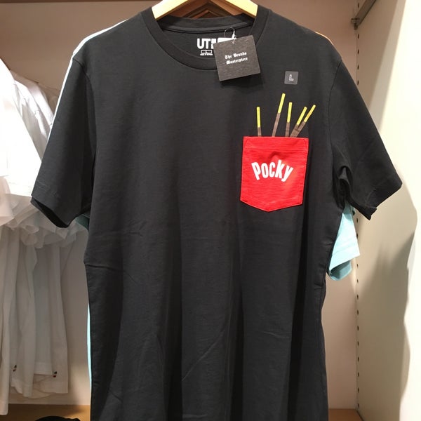 uniqlo pocky shirt