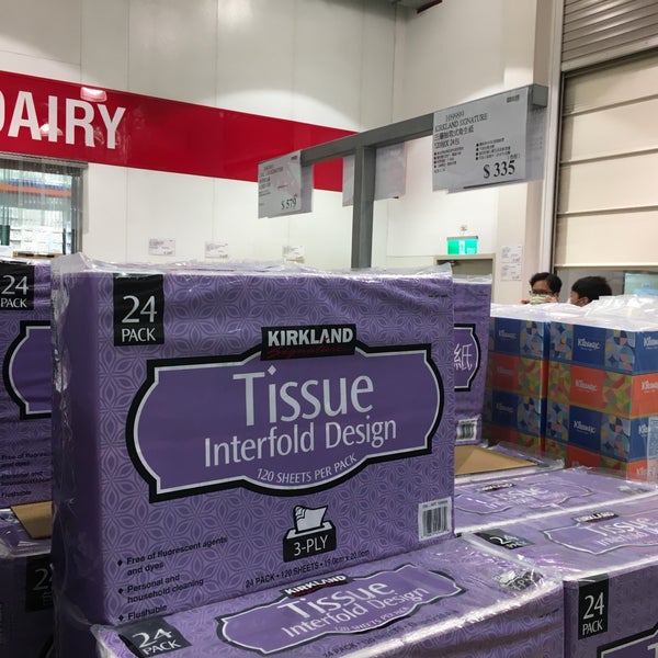 Photo taken at Costco by Lucas F. on 11/18/2021
