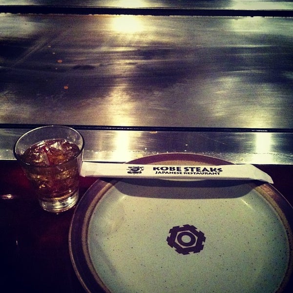 4/16/2013にSusie O.がKobe Steaks Japanese Restaurantで撮った写真