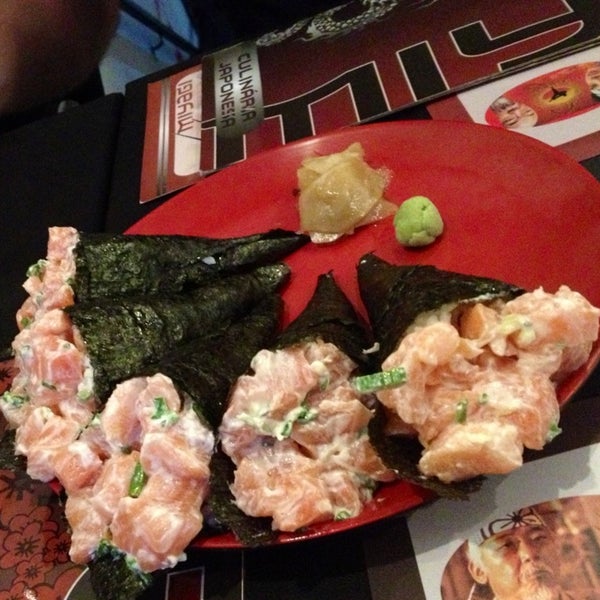 Photo taken at Seu Miyagi Sushi Lounge by Isabella I. on 1/20/2013