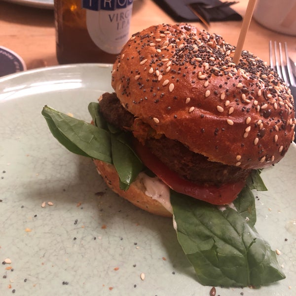 The Troost Burger with Beyond Meat is really good!