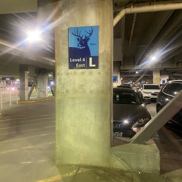 Passenger Pickup East Travel and Transportation in Denver International Airport