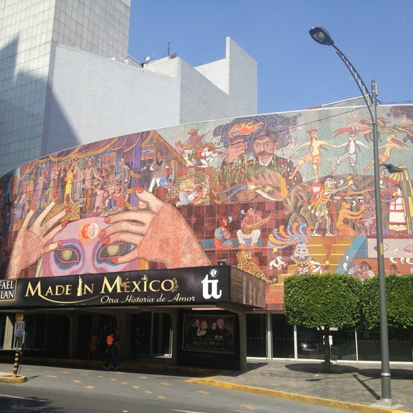 Teatro da los Insurgentes Mexico City'de Tiyatro