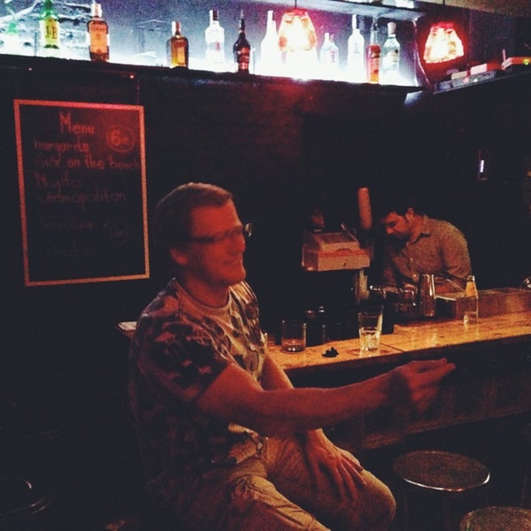 Foto tirada no(a) Bar El Trece por Dimitry M. em 6/11/2013