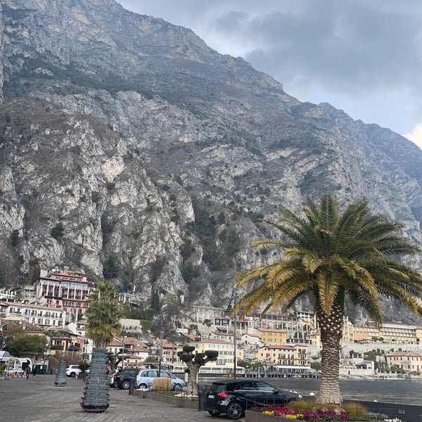 Photo taken at Limone sul Garda by Saud A. on 3/7/2023