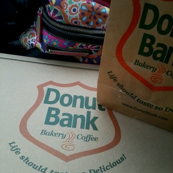 Donut Bank Bakery & Coffee Shop Evansville East Side 1950