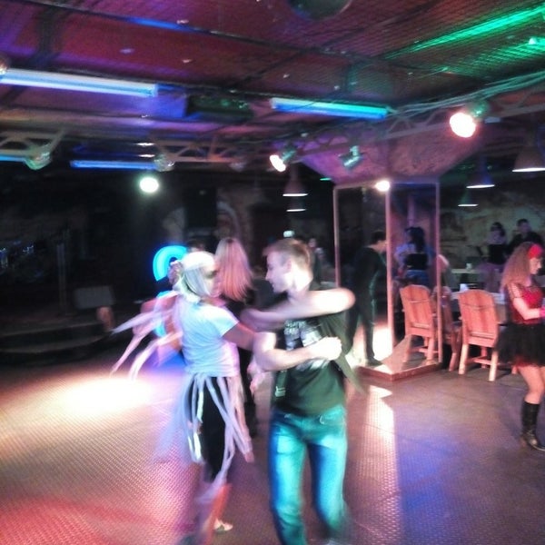 Senatka night club брянка. Ночной клуб амиго. Клуб амиго. Amigo брянск. Ул.