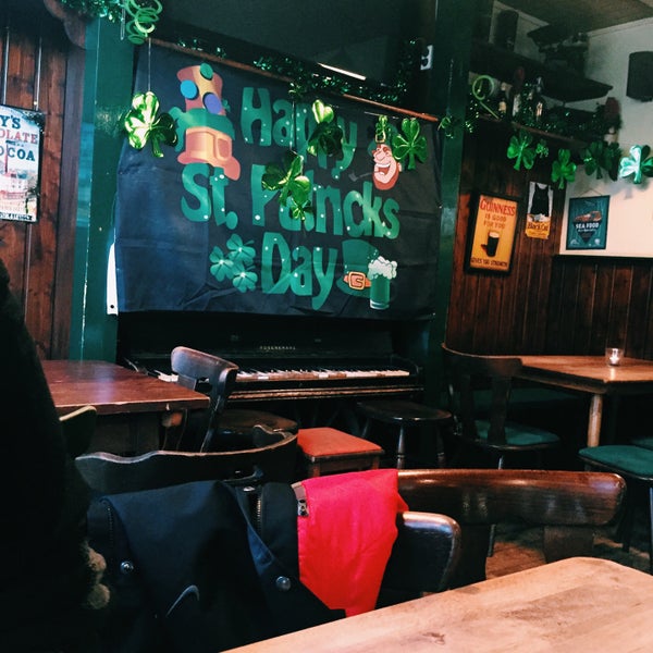 Снимок сделан в O&#39;Kellys Irish Pub пользователем Nihan 3/21/2016