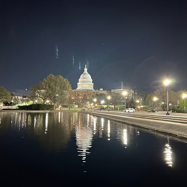 Das Foto wurde bei United States Capitol von Nora S. am 4/7/2024 aufgenommen