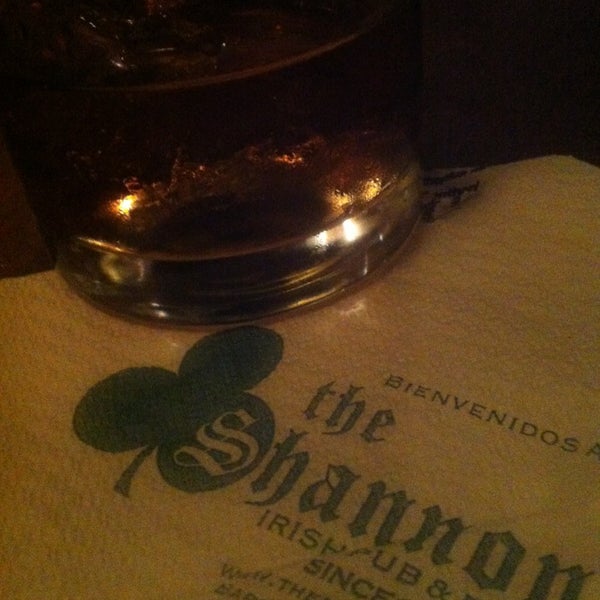 รูปภาพถ่ายที่ The Shannon Irish Pub โดย Martin I. เมื่อ 5/27/2013