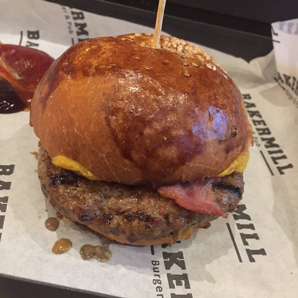 7/31/2019にTuğba Y.がBakermill Burger&amp;Cafeで撮った写真