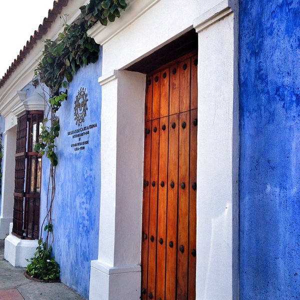 4/16/2013 tarihinde Brujas d.ziyaretçi tarafından Restaurante Bar Brujas de Cartagena'de çekilen fotoğraf