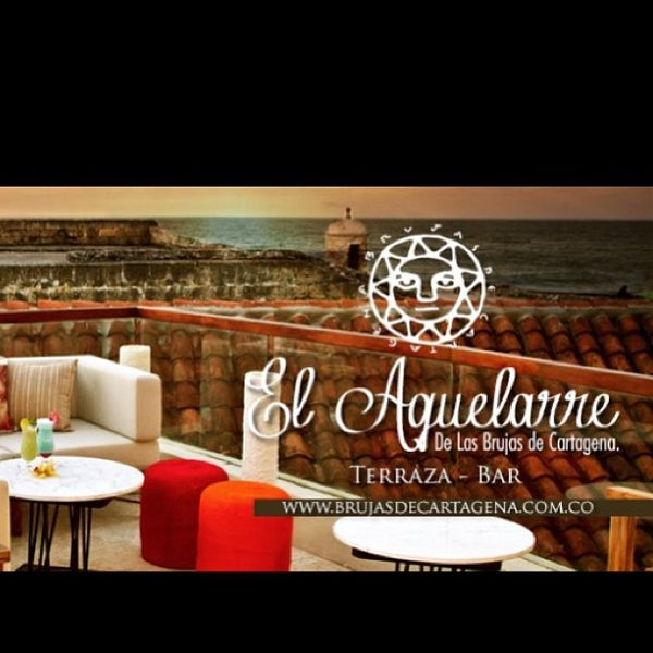 Das Foto wurde bei Restaurante Bar Brujas de Cartagena von Brujas d. am 7/7/2013 aufgenommen
