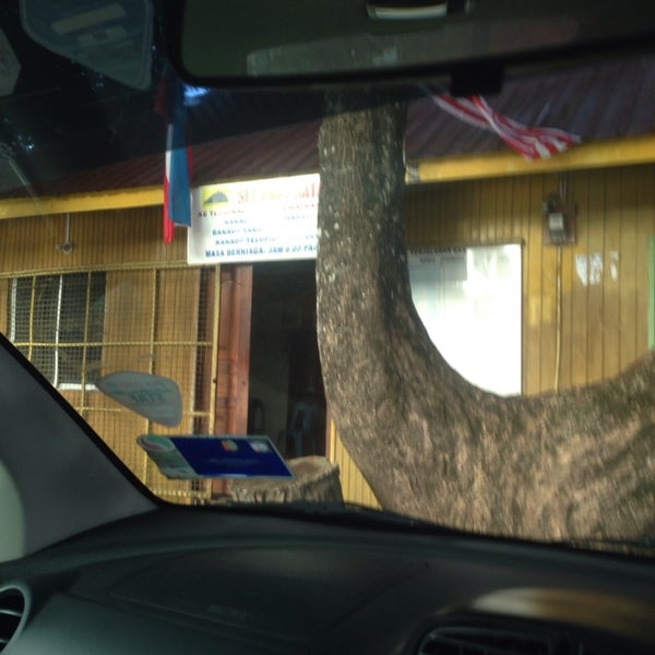 Photos At Terminal Kereta Sewa Bas Daerah Ranau Travel Transport In Ranau