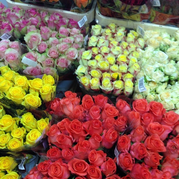 цветы рубцовск круглосуточно. букет "классический микс". цветочный рубцовск. букет роз доставка. цветочные магазины рубцовск.