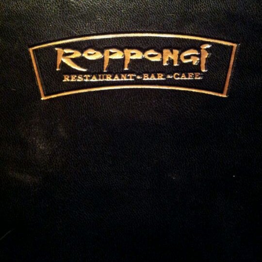 Foto tirada no(a) Roppongi Restaurant &amp; Sushi Bar por Jordan H. em 3/20/2012