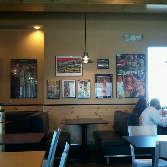 Photo taken at Raising Cane&#39;s Chicken Fingers by Leonor R. on 7/8/2012