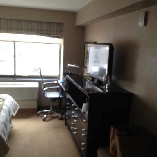 2/12/2012에 @Jose_MannyLA님이 Fairfield Inn &amp; Suites by Marriott New York Manhattan/Chelsea에서 찍은 사진