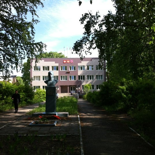 Емва дзержинского 80. Емва ул дзержинского. Улица дзержинского 110 емва. Дзержинского, 118. Емва ул дзержинского.