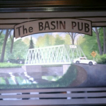 Foto tirada no(a) The Basin Pub por Seth C. B. em 1/3/2012
