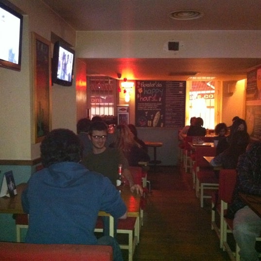 Photo taken at Ekvator Restaurant Bar &amp; Cafe by Okan E. on 2/10/2011