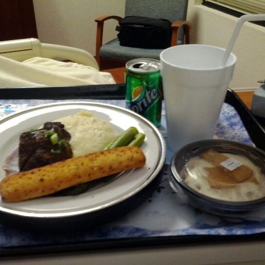 In addition to an excellent staff, the food here is incredible...  how many hospitals can you say that about?