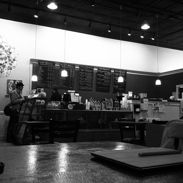 Photo taken at Cottonwood Coffee by Robert K. on 11/3/2011